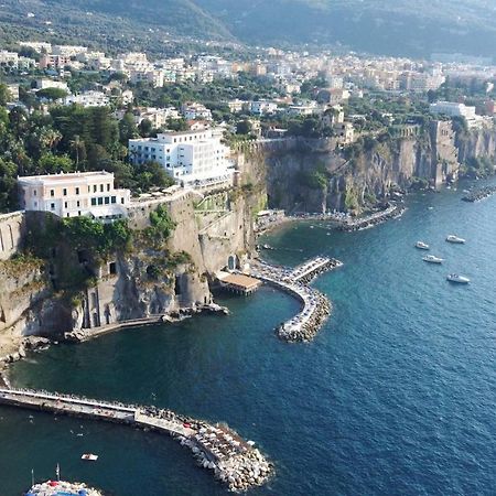 La Quiete A Un Passo Dal Centro Daire Sorrento Dış mekan fotoğraf