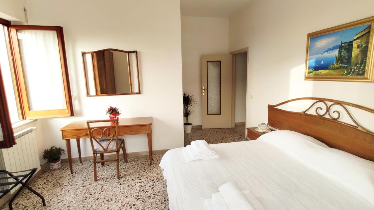 La Quiete A Un Passo Dal Centro Daire Sorrento Dış mekan fotoğraf
