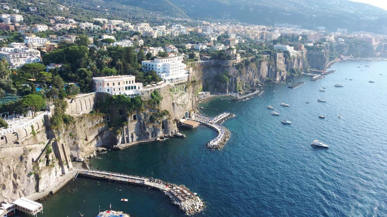 La Quiete A Un Passo Dal Centro Daire Sorrento Dış mekan fotoğraf