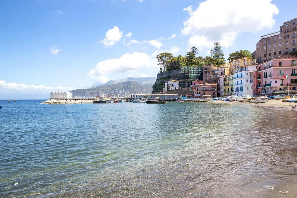 La Quiete A Un Passo Dal Centro Daire Sorrento Dış mekan fotoğraf